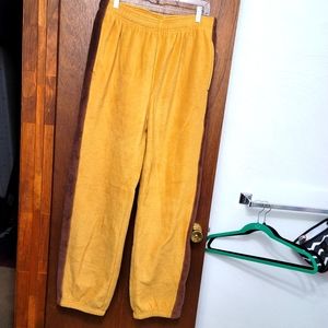 NWT.  CHAMPS sweatpants.   Size L.  (405)